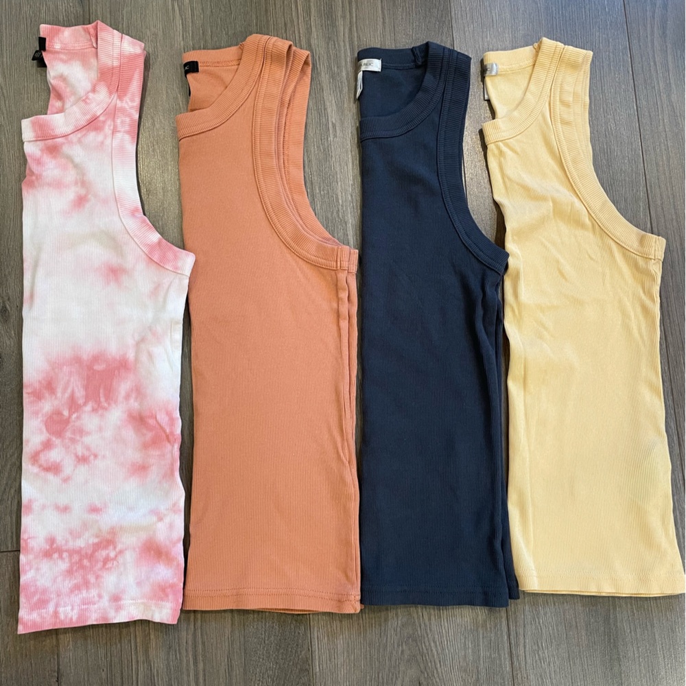 Banana Republic ribbed tank tops
